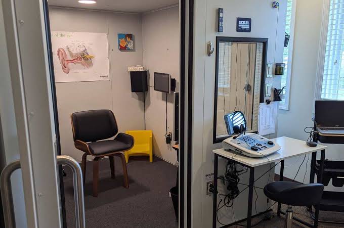 Hearing-Assessment-Room